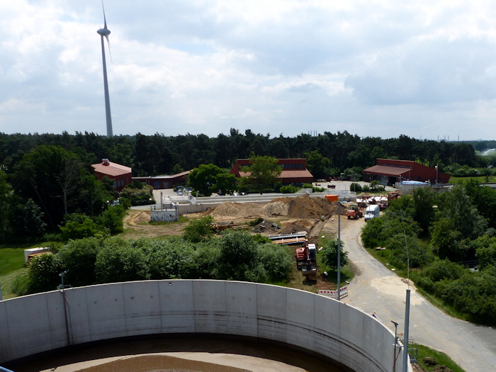 Zum Beispiel auf den Bau der Vorklärung auf der Kläranlage Wolfsburg 2014.